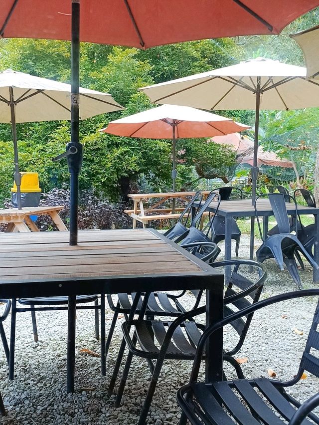 2 acres cafe