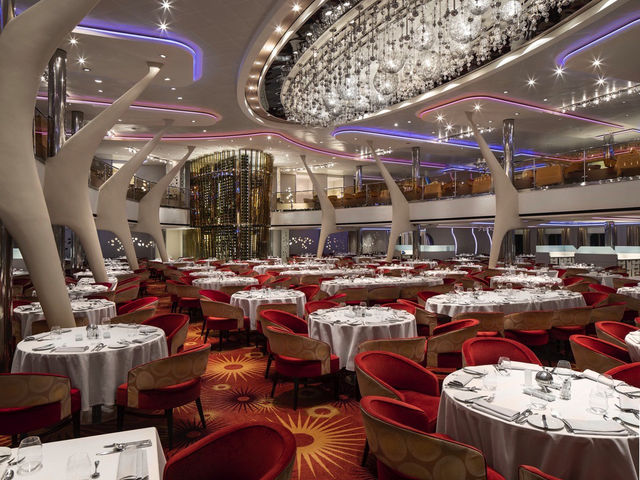 🌅 CELEBRITY INFINITY: Where Timeless Charm Meets Endless Ocean Views! 🚢