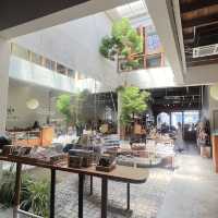 คาเฟ่ร้านเครื่องเขียน ย่านจอร์จทาวน์