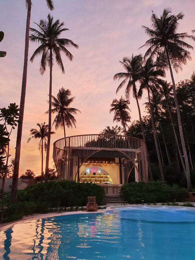 ที่พักในฝัน สวรรค์บนดิน ต้อง Hideout เกาะกูด