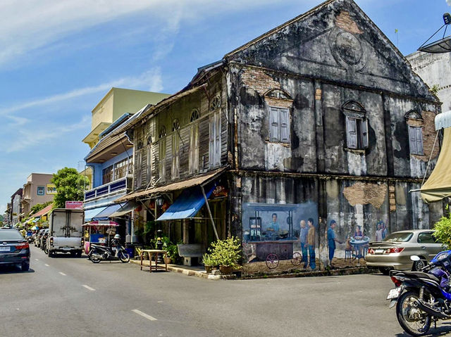 🎨 Songkhla Old Town: A Backpacker’s Guide to Southern Thailand’s Most Colorful Secret!  
