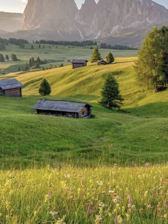 多洛米蒂Dolomites｜阿爾卑斯山的童話秘境⛰️