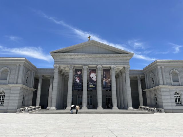 臺南奇美博物館-最大的私人美術館，強烈推薦入內參觀