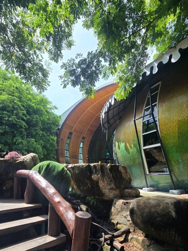 The Gardener Cafe คาเฟ่สุดร่มรื่นในปั๊ม Caltex