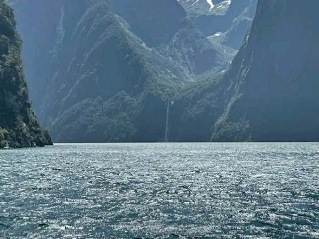 The Finest Walk in the World – Milford Track, NZ