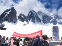 ภูเขาหิมะมังกรหยก Yulong snow Mountain