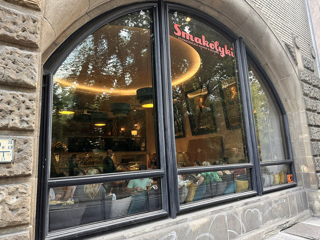 【Restauracja Smakołyki｜レストラン スマコウィキ】