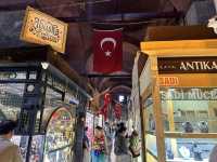 【グランドバザール（Grand Bazaar）｜世界最大級の屋根付き市場！イスタンブールのショッピング迷宮】