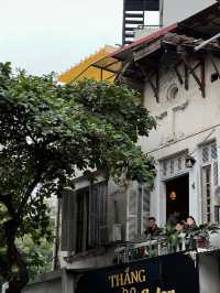 Hanoi Neighbors