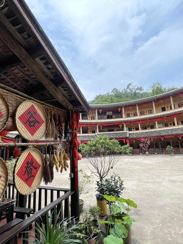 一場獨特的客家風情之旅 💕 五桂山客家莊土樓丨打卡客家菜