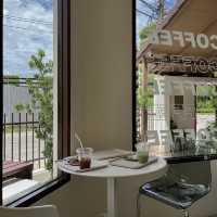 📍 Candlery House Café – Phuket  🕰️ เวลาเปิด–ปิด 