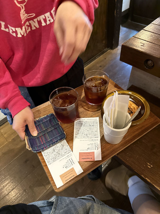 구마모토 성 주변 로컬 카페
