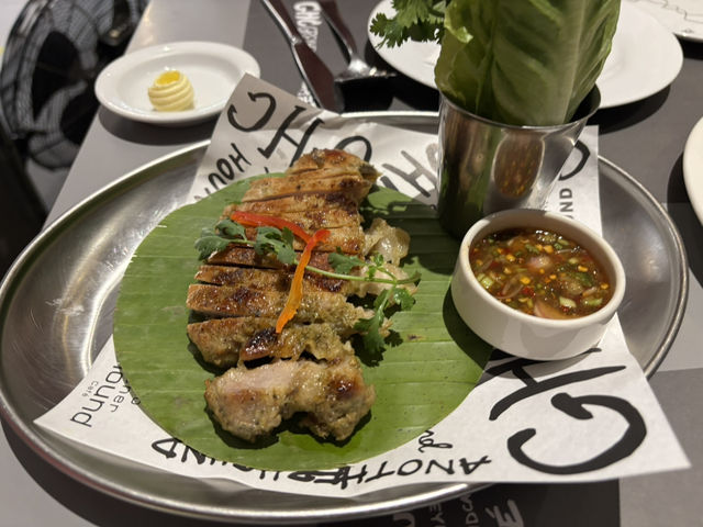 🤩 ร้านอาหารฟิวชั่นคุณภาพดี Greyhound