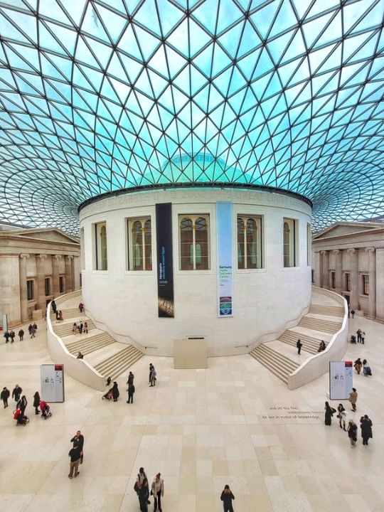 Interesting fact that it was the first museum in the world open for people for free
