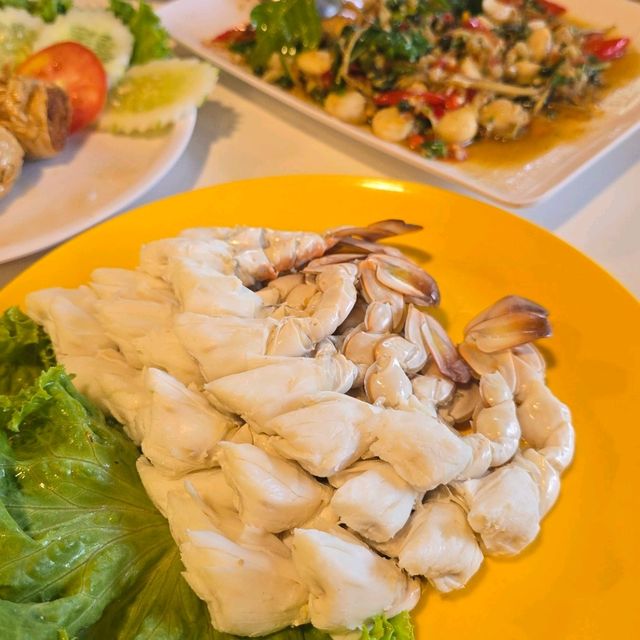 อู๊ดอาหารทะล