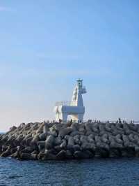 🌊 Iho Beach, Jeju – Where the Sky Meets the Sea 🌅