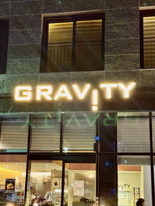 Gravity Cafe