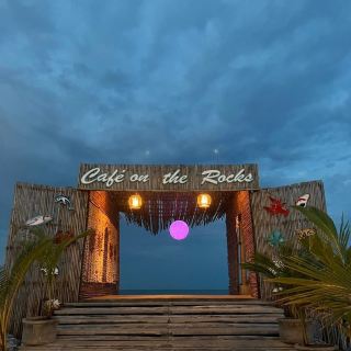 ☕🌊 Кафе On the Rocks, Пак Пхананг