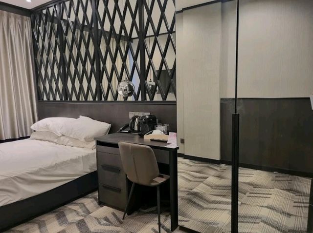 “Boutique Comfort by Lavender MRT”