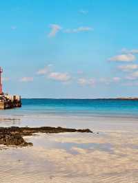 A Lively Hub for Relaxation and Beachside Charm