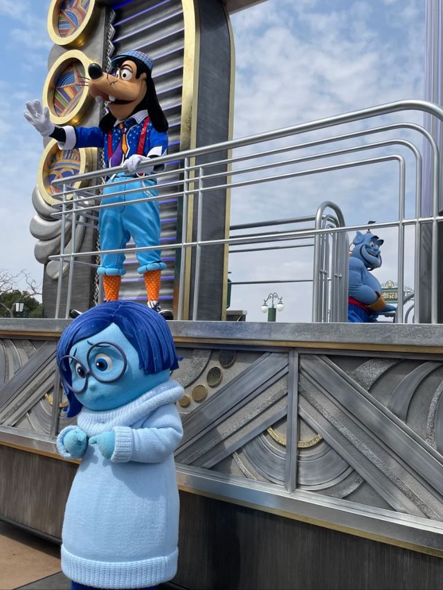 Little Explorers’ Guide to Shanghai Disneyland: Where the Magic Begins!