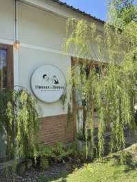  House & Home Cafe