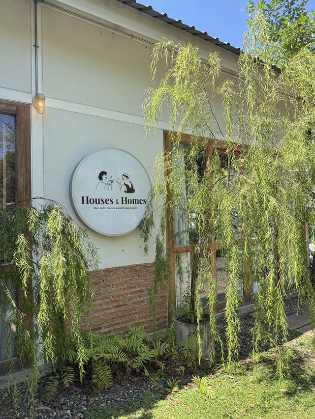  House & Home Cafe