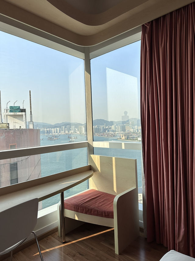香港宜必思中上環海景房心得｜地點超方便、海景超加分！
