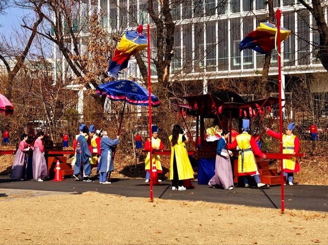 Visiting the King Sejong Memorial Hall with a wedding ceremony