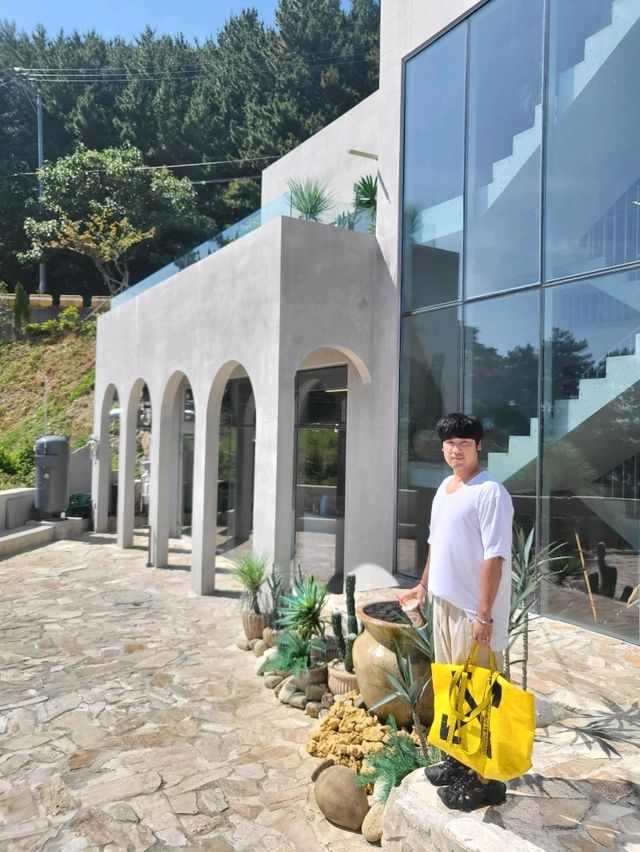 여름낭만 가득한 거제 오션뷰카페