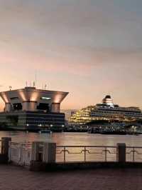 Bricks, Breeze & Bay Views: Yokohama Stroll