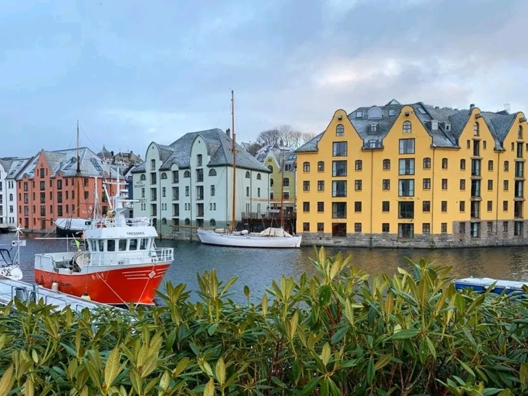 Ålesund, Norway - The Most Beautiful Fjord City!