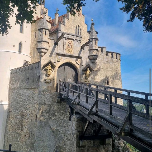 리히텐슈타인 성 (Lichtenstein Castle) 리히텐슈타인 성 (Lichtenstein Castle)