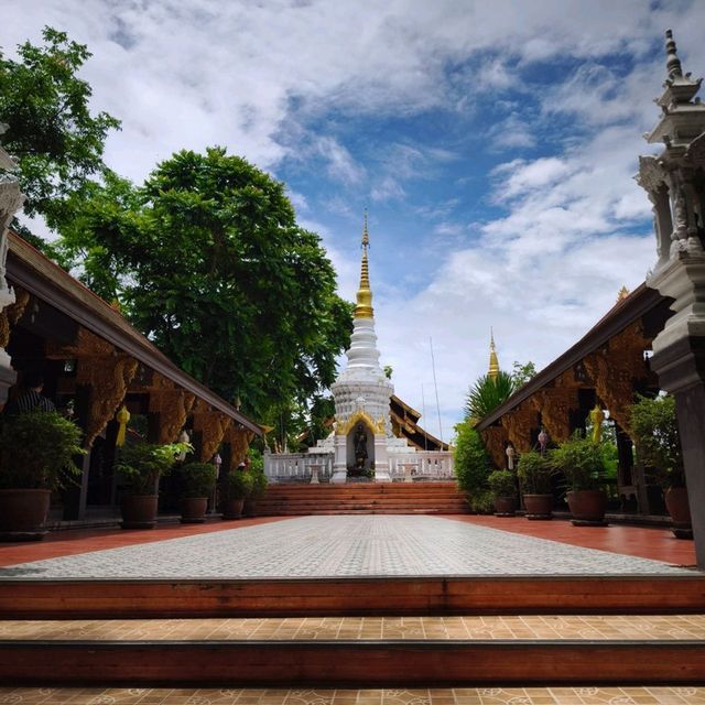 พระวิสุทธิเทพ สิ่งศักดิ์สิทธิ์ของชาวเมืองลำปาง🙏🛕