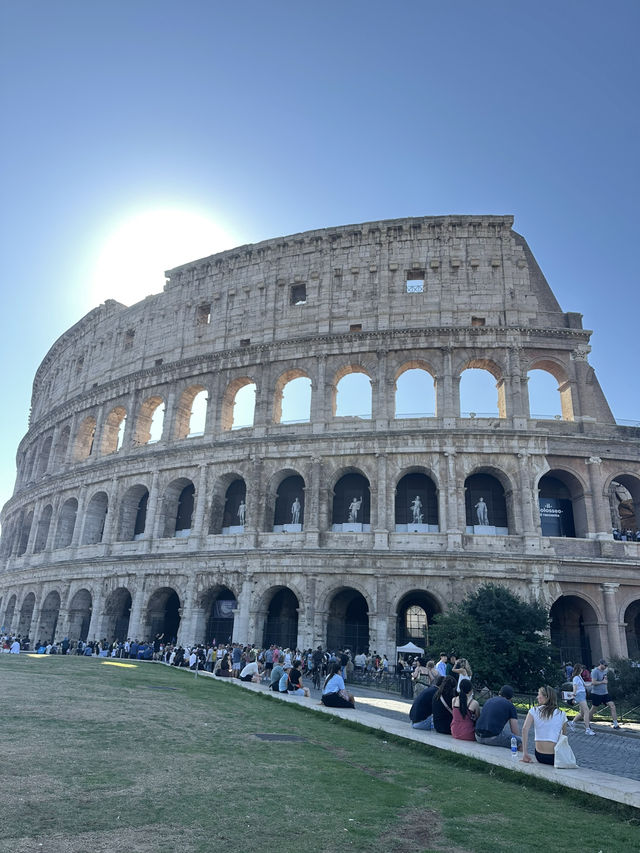 🇮🇹✨ The Colosseum, Rome – A Wonder You Can’t Miss ✨
