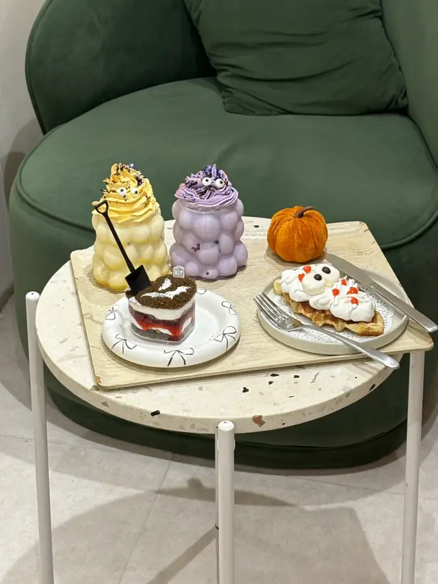 A popular Korean cafe in Harajuku, 'cafd486'