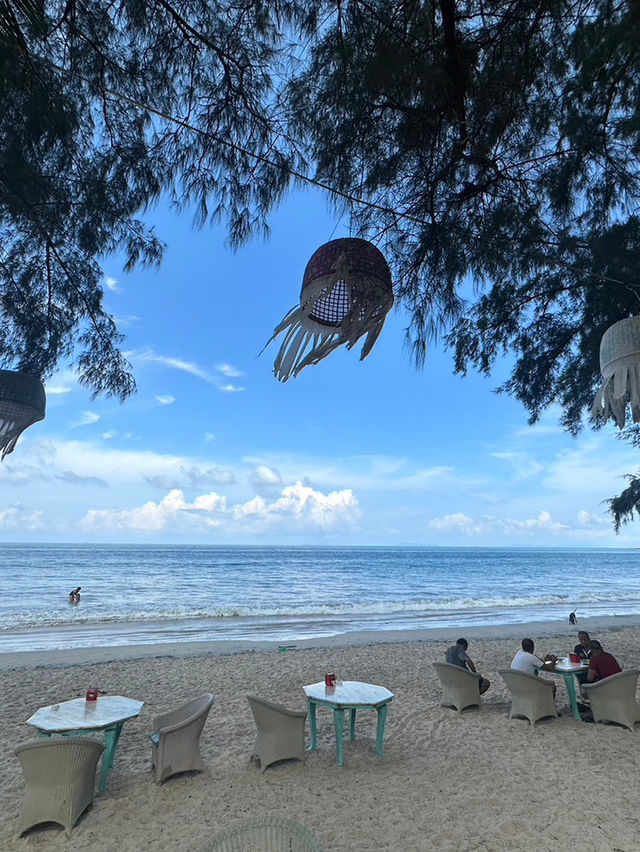 Bamboo bungalow @เกาะพยาม