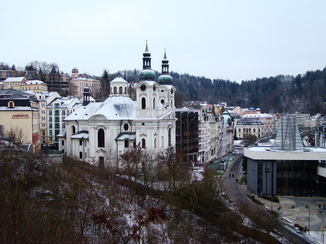 Karlovy Vary - 1300s old European spa town
