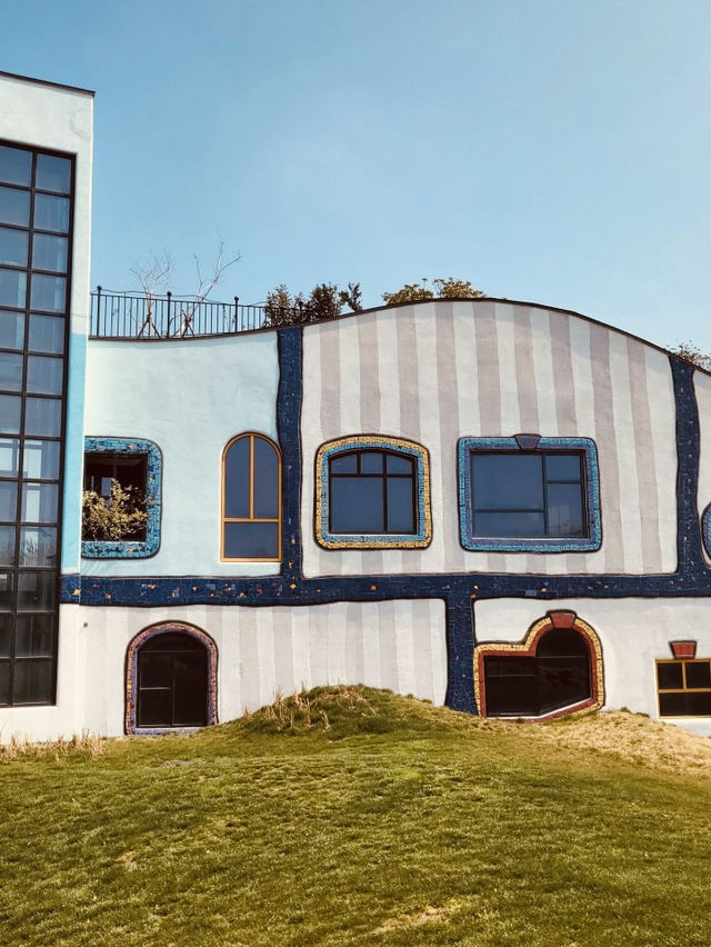 Ideal Base for Mountain and Oreum Exploration
