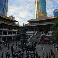 Shanghai Weekend Vibes: Neon Nights, Dreamy Eats & Disney Magic ⭐️🏮