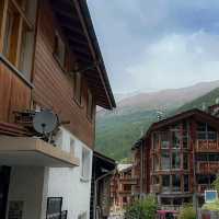 🏔️✨ ZERMATT ALPINE ESCAPE — THE SWISS VILLAGE OF PURE MAGIC 🇨🇭❄️