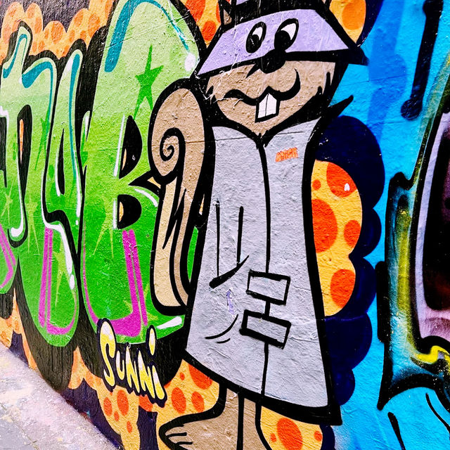 Melbourne’s Iconic Graffiti Alley: Street Art Vibes in the CBD 🎨🔥 Melbourne’s Iconic Graffiti Alley: Street Art Vibes in the CBD 🎨🔥