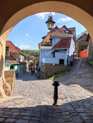 시기쇼아라(Sighișoara) — 동화와 전설이 공존하는 거리
