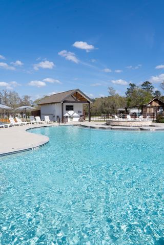 Two Creeks Crossing: Resort Pool, Treehouse Stay, Woodland Yurt