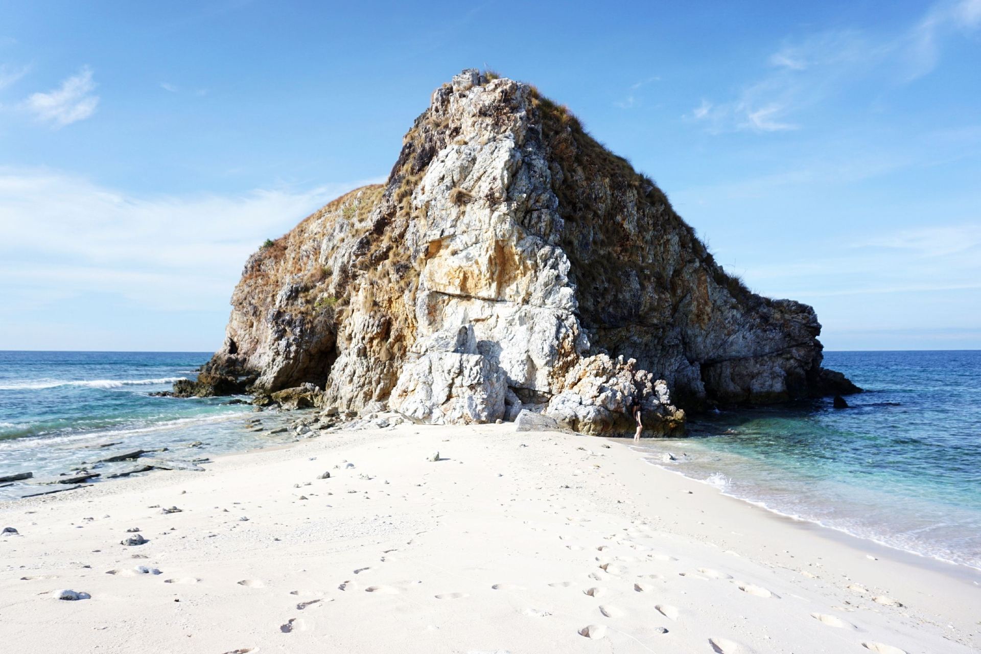 🌊【Coron, Philippines】Chương cuối của hành trình khám phá các hòn đảo: Đảo Malpagalen! Một chuyến đi may mắn đến "hòn đảo bí ẩn có thể biến mất" 🏝️✨