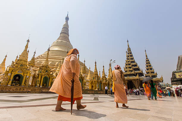 Visiting Shwedagon Pagoda in Yangon ✨🇲🇲