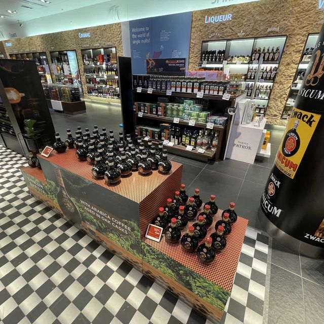 Heinemann Duty Free@Budapest Airport