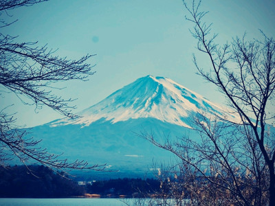 季節を纏う、魂の山へようこそ | Trip.com 富士山