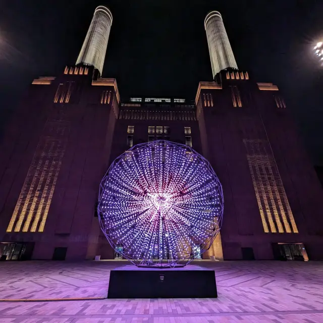 Annual light festival transforms Battersea!