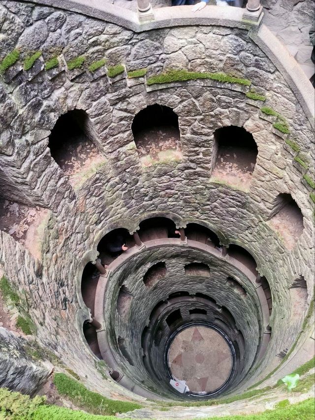 🔄 The Initiation Well: A Mystical Descent in Sintra 🕳️✨